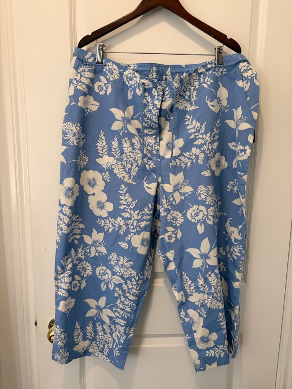 Lauren Ralph Lauren Blue Floral Capri Pants Plus size - 20W